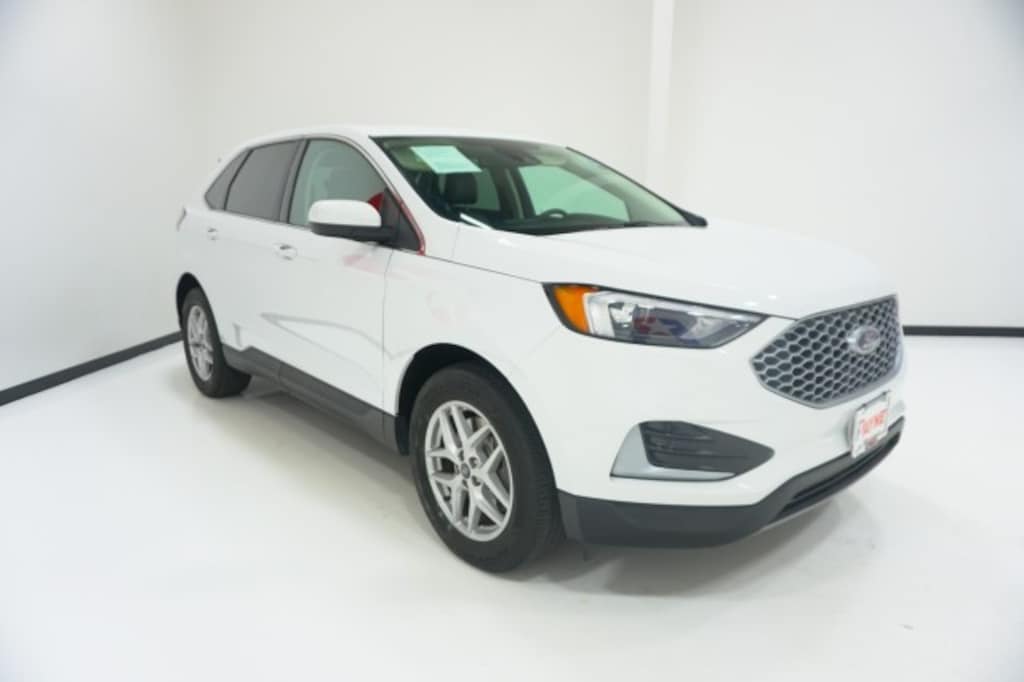 Used 2024 Ford Edge SEL SUV