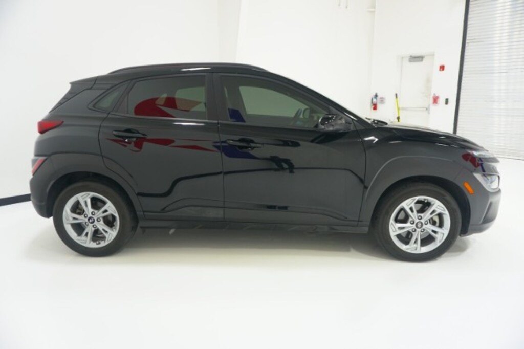Used 2023 Hyundai Kona SEL SUV