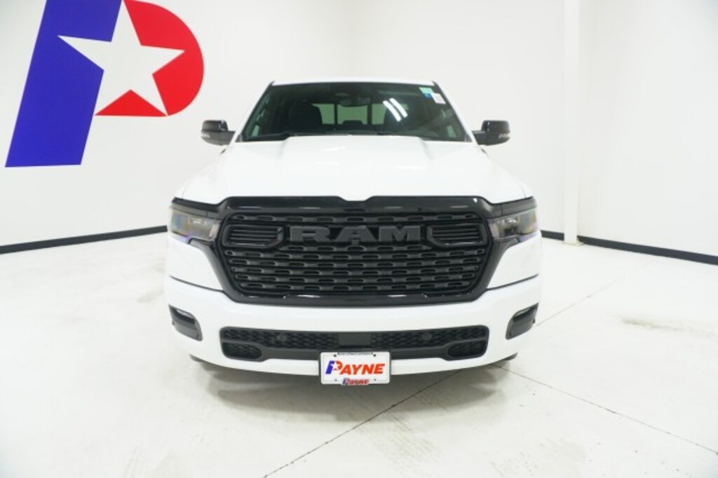 New 2026 Ram 1500 LONE STAR CREW CAB 4X2 5'7 BOX Pickup