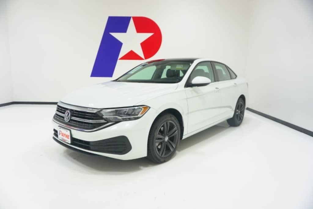 Used 2024 Volkswagen Jetta SE Sedan
