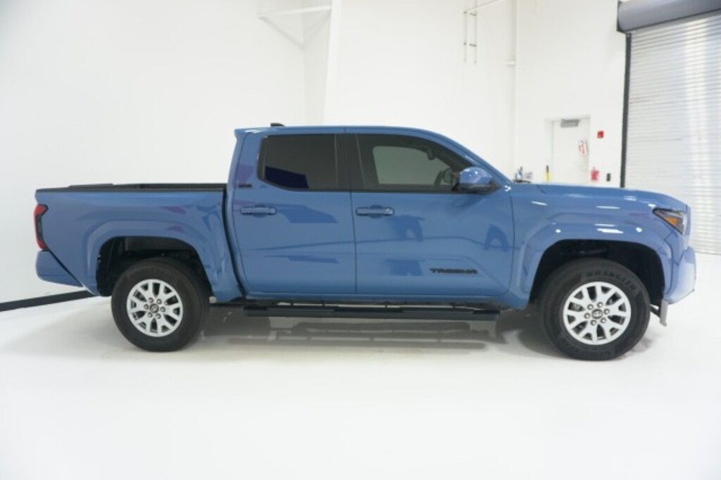 Used 2026 Toyota Tacoma 4WD SR5 Pickup Truck
