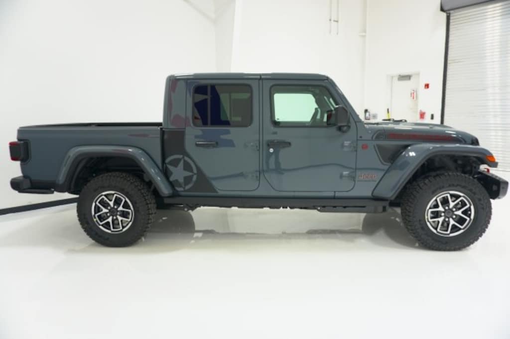 New 2026 Jeep Gladiator SHADOW OPS 4X4 Pickup