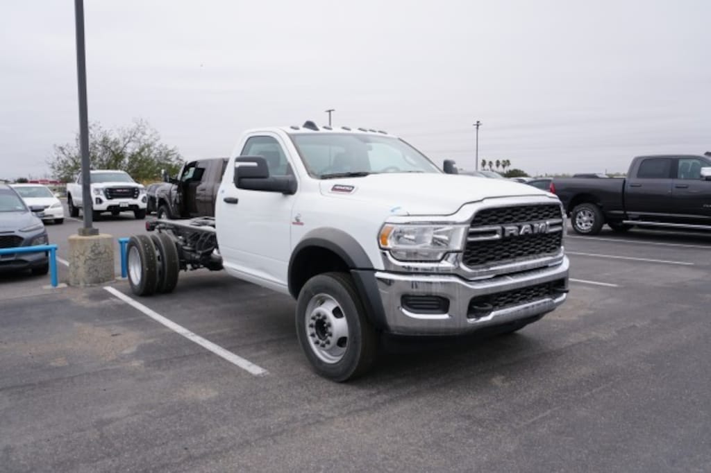 New 2024 Ram 4500 Chassis Cab 4500 TRADESMAN CHASSIS REGULAR CAB 4X2 84' CA Pickup