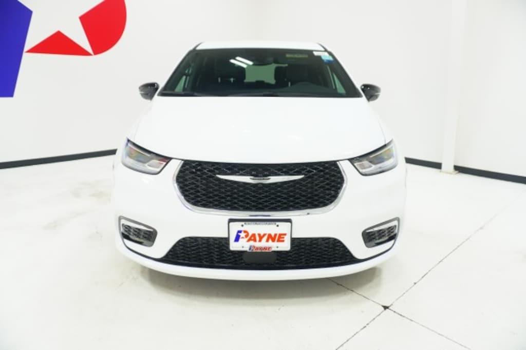 New 2026 Chrysler Pacifica SELECT Passenger Van