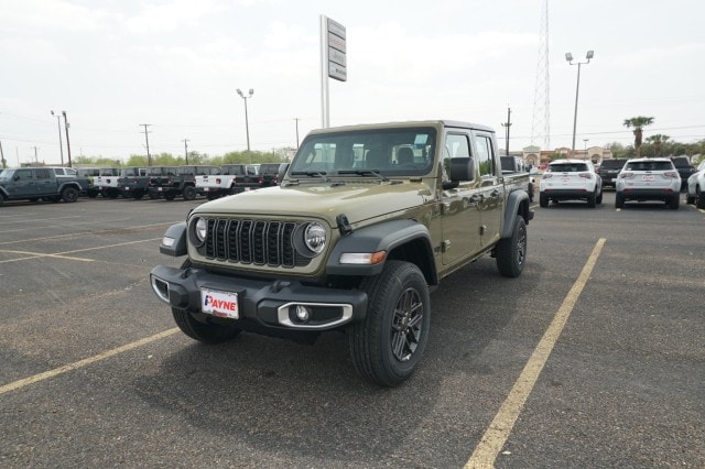 2026 Jeep Gladiator Sport Auto's photo