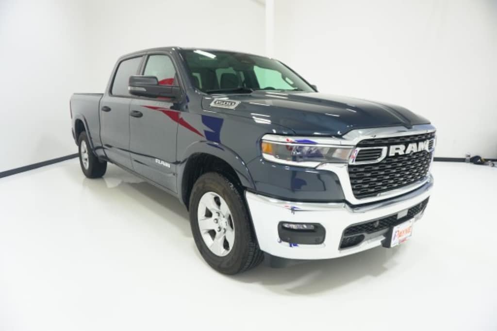 New 2026 Ram 1500 LONE STAR CREW CAB 4X4 6'4 BOX Pickup
