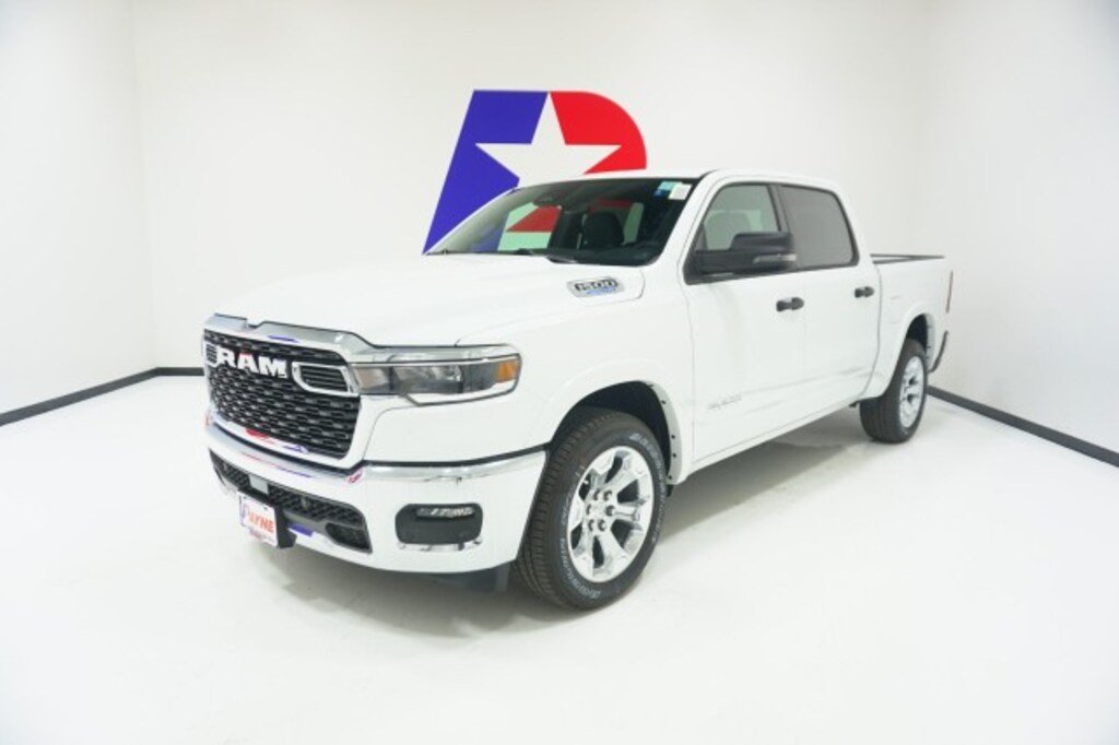 New 2026 Ram 1500 Lone Star Crew Cab 4x2 5'7 Box Pickup