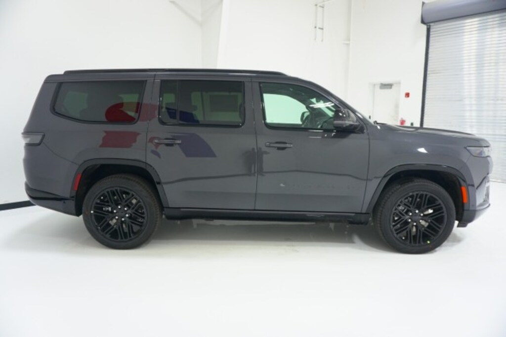 New 2026 Jeep Grand Wagoneer LIMITED RESERVE 4X4 Sport Utility