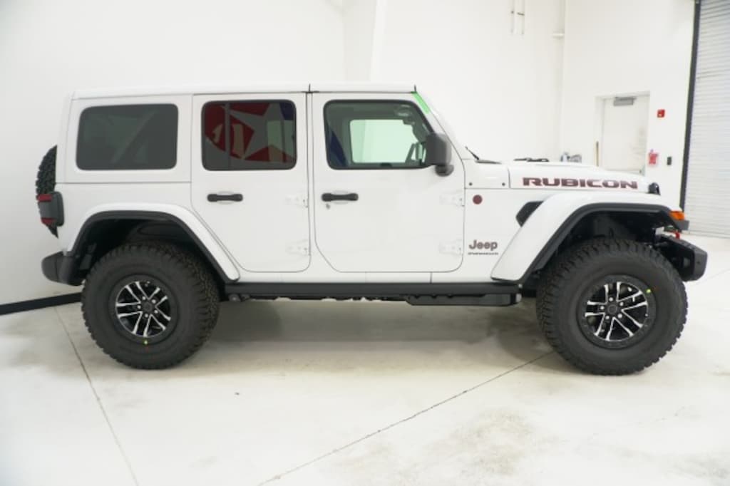 New 2026 Jeep Wrangler 4-DOOR RUBICON X Sport Utility