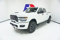 2026 Ram 2500 BLACK EXPRESS CREW CAB 4X4 6'4 BOX Pickup