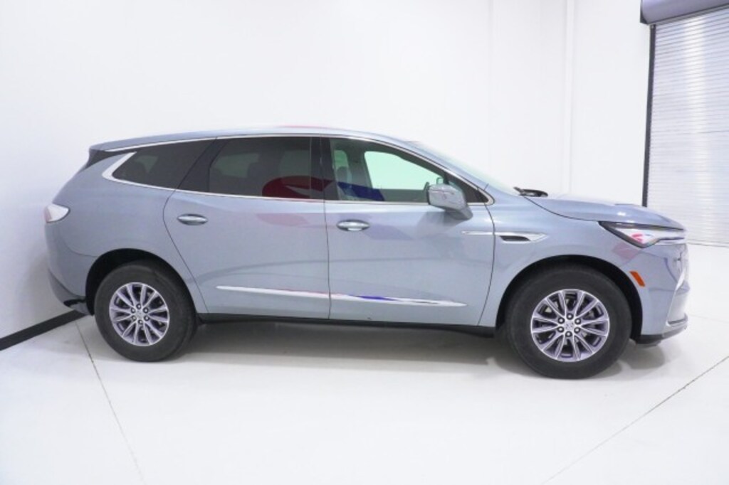 Used 2024 Buick Enclave Essence SUV