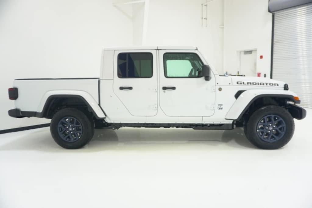 New 2026 Jeep Gladiator 85TH ANNIVERSARY EDITION 4X4 Pickup