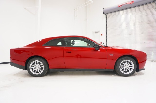 2025 Dodge Charger Daytona R/T photo 4