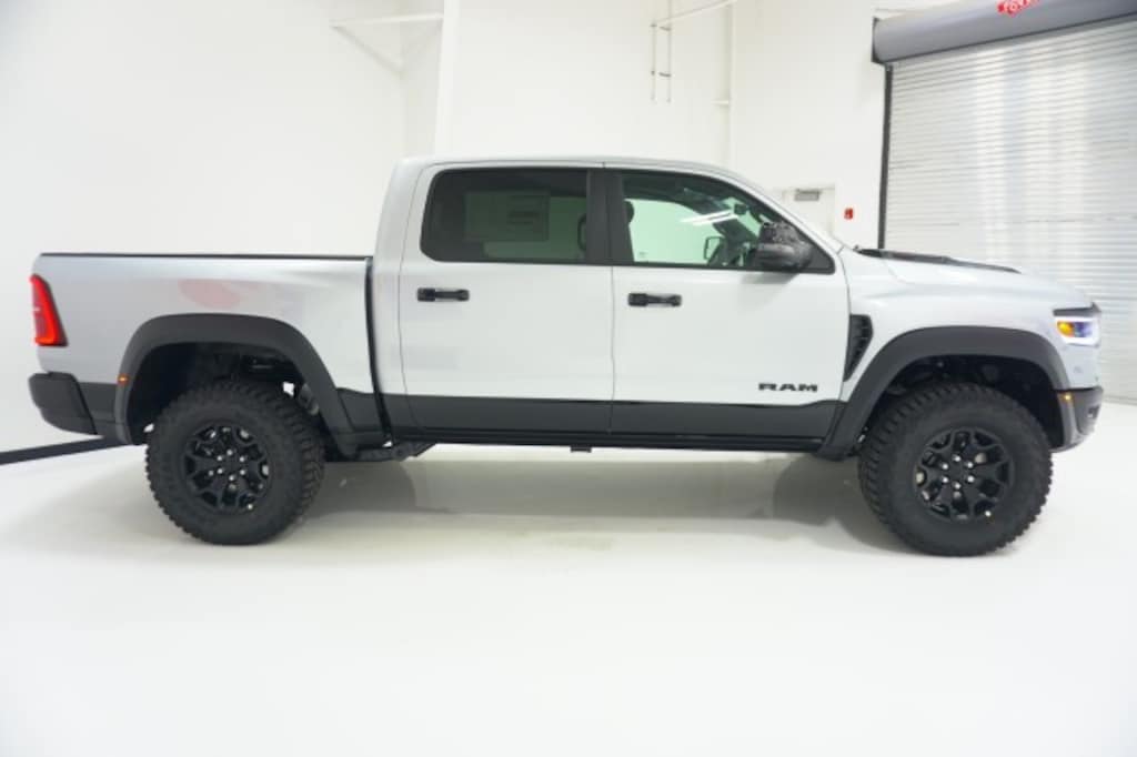 New 2026 Ram 1500 RHO CREW CAB 4X4 5'7 BOX Pickup