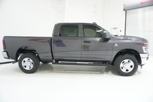 New 2027 Ram 2500 TRADESMAN CREW CAB 4X4 6'4 BOX Pickup