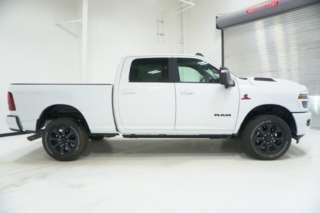 2025 Ram 2500 Laramie photo 4