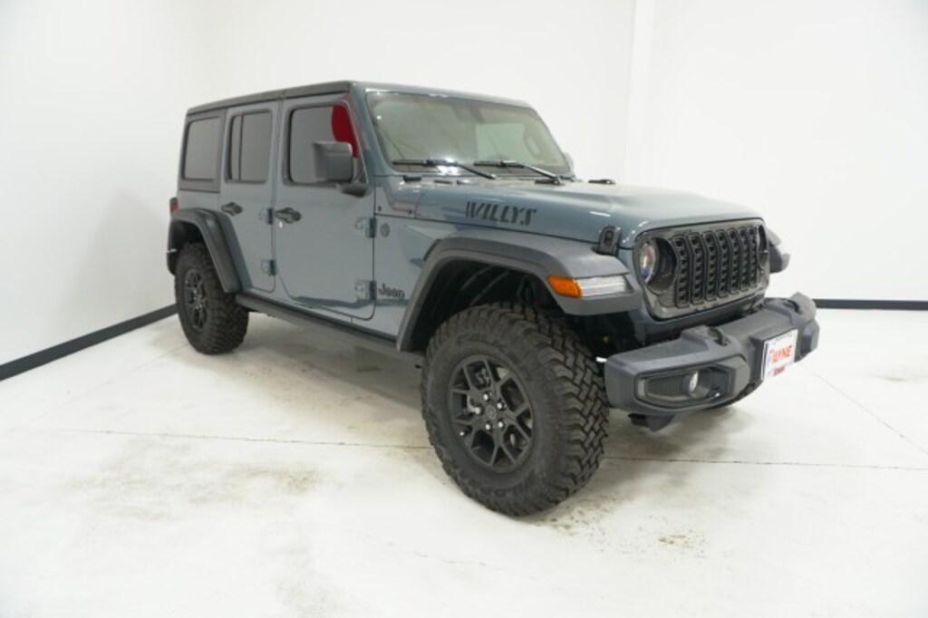 Used 2025 Jeep Wrangler Sport SUV
