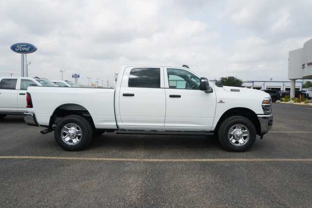 New 2027 Ram 2500 TRADESMAN CREW CAB 4X4 6'4 BOX Pickup