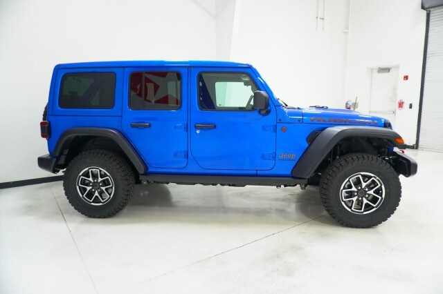 2026 Jeep Wrangler Rubicon photo 4