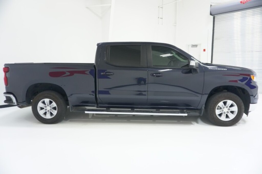 Used 2024 Chevrolet Silverado 1500 LT Pickup Truck