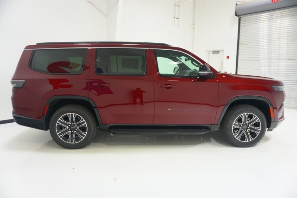 New 2026 Jeep Grand Wagoneer 4X2 Sport Utility
