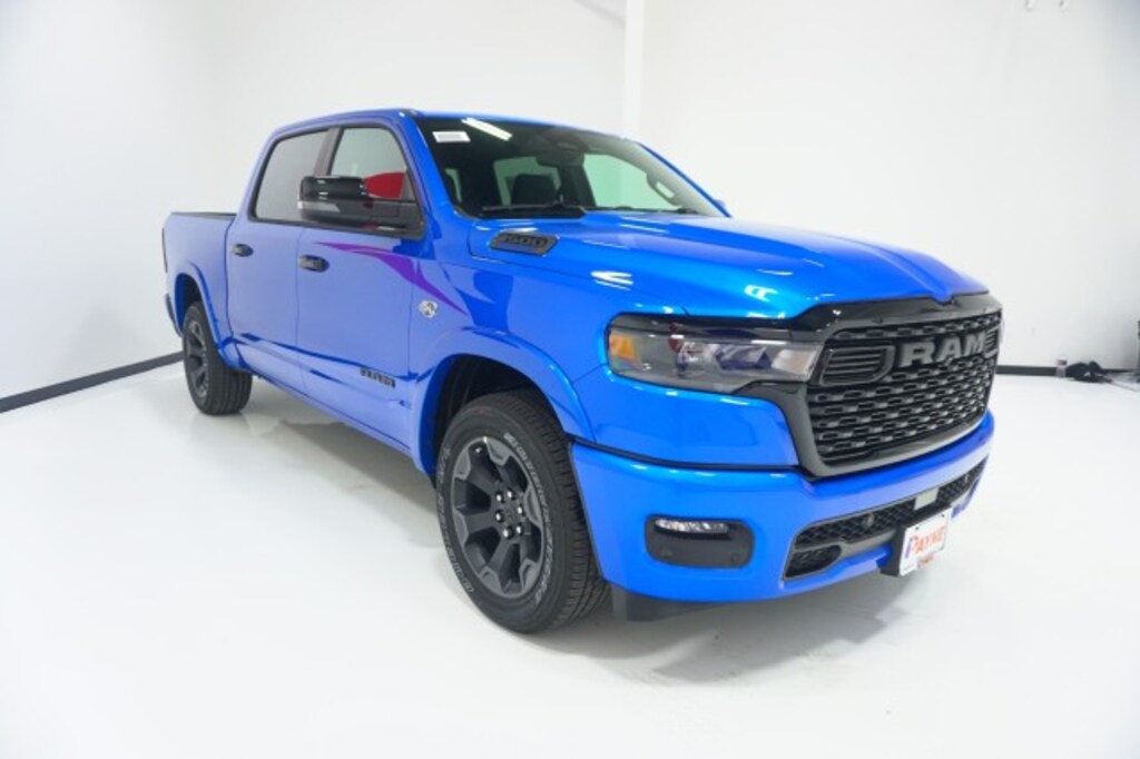 New 2026 Ram 1500 LONE STAR CREW CAB 4X2 5'7 BOX Pickup