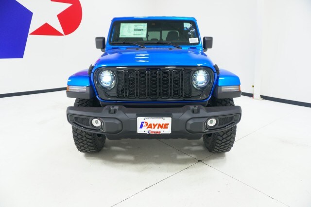 2025 Jeep Gladiator Willys photo 2