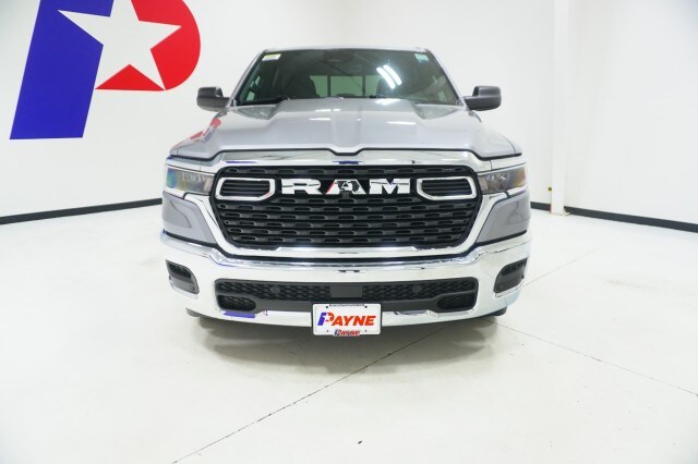2025 Ram 1500 Tradesman photo 2