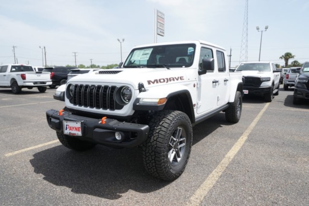 New 2026 Jeep Gladiator MOJAVE X 4X4 Pickup