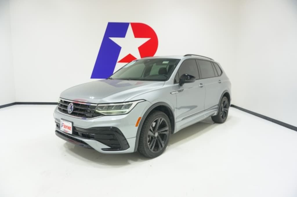 Used 2023 Volkswagen Tiguan SE R-Line Black SUV