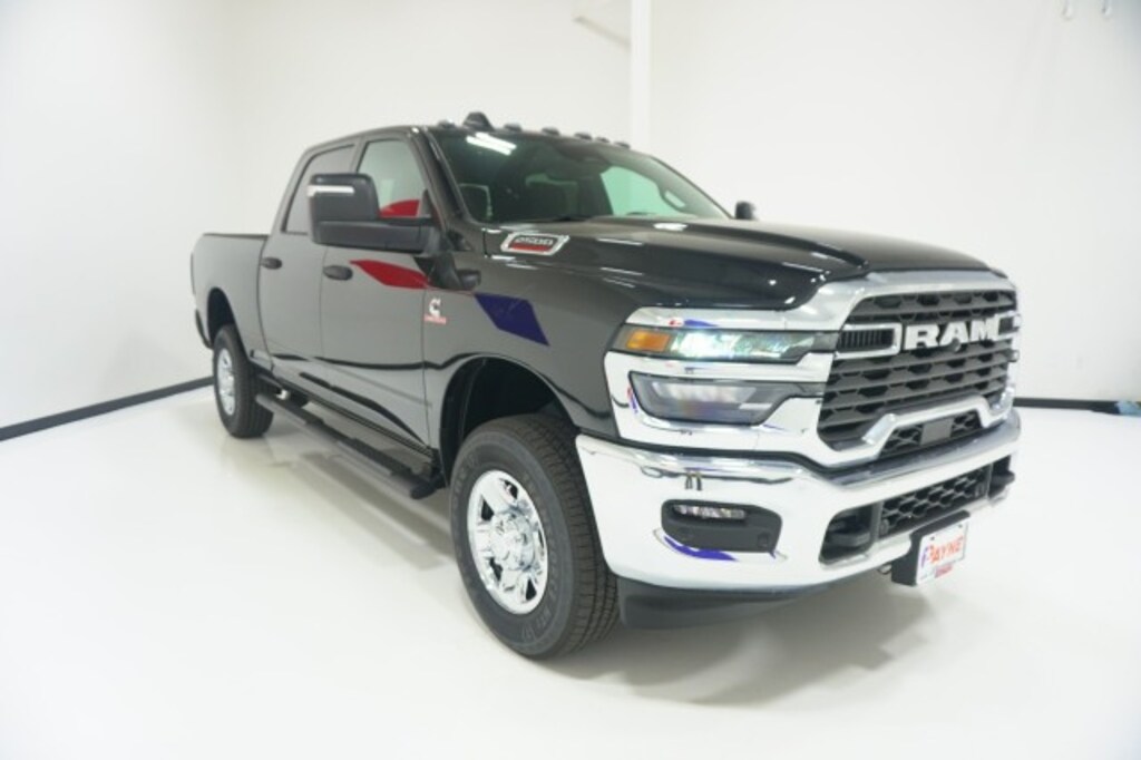 New 2026 Ram 2500 TRADESMAN CREW CAB 4X4 6'4 BOX Pickup