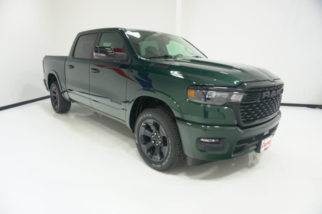 New 2026 Ram 1500 LONE STAR CREW CAB 4X4 5'7 BOX Pickup
