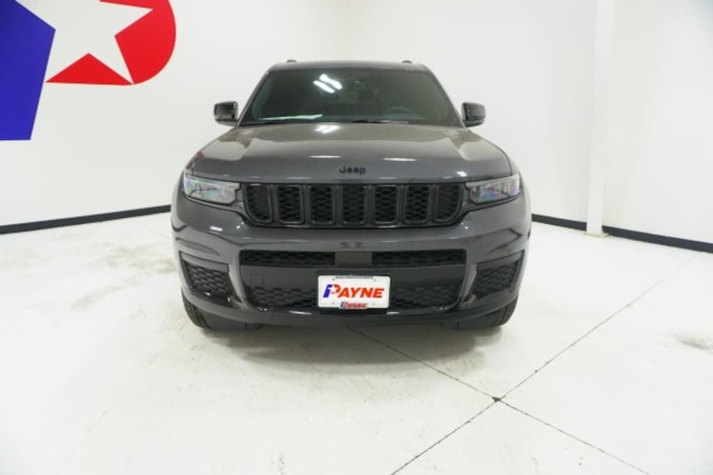 New 2025 Jeep Grand Cherokee L ALTITUDE 4X2 Sport Utility