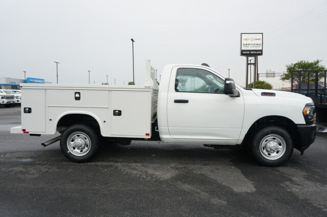 2024 Ram 2500 Tradesman photo 3