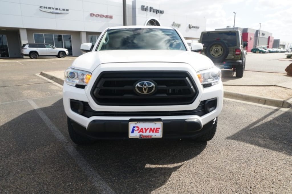 Used 2023 Toyota Tacoma 4WD SR5 Pickup Truck