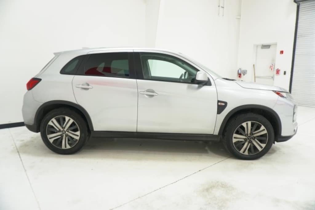 Used 2024 Mitsubishi Outlander Sport ES SUV