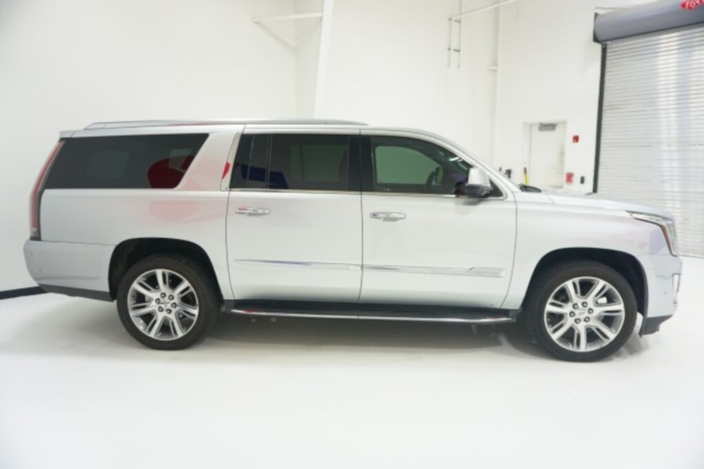 Used 2018 Cadillac Escalade ESV Luxury SUV