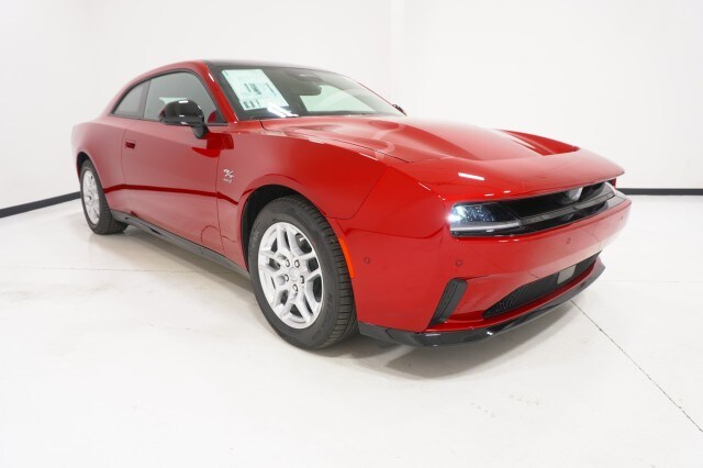 2025 Dodge Charger Daytona R/T photo 3