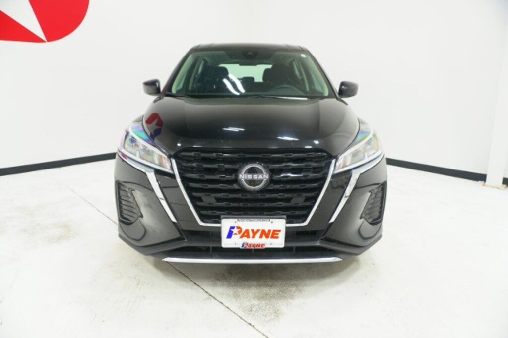Used 2023 Nissan Kicks S SUV