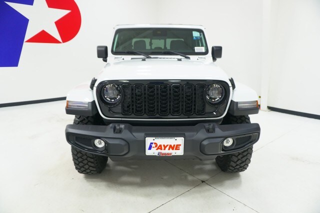 2025 Jeep Gladiator Willys photo 2