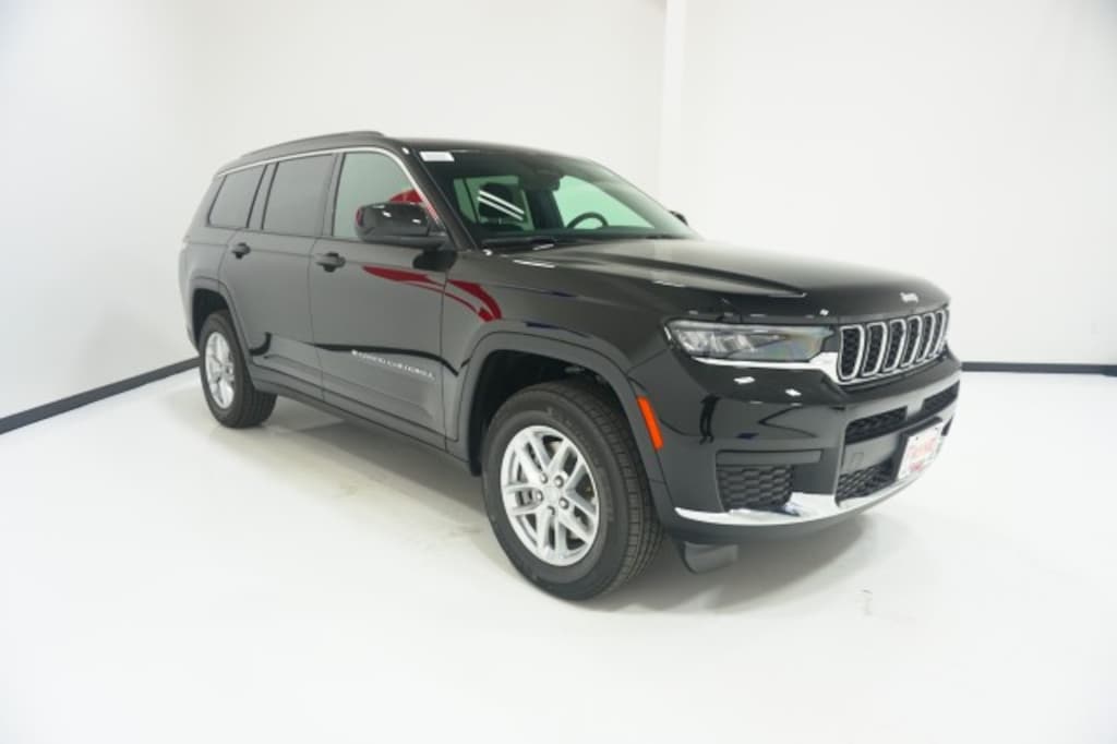 New 2026 Jeep Grand Cherokee L LAREDO 4X2 Sport Utility