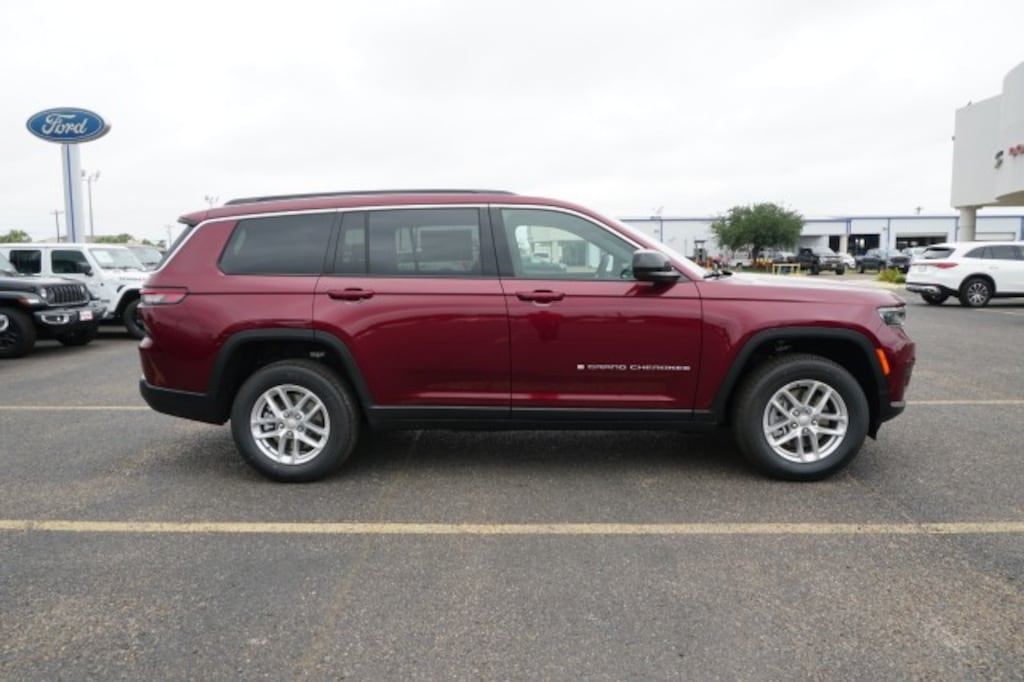 New 2026 Jeep Grand Cherokee L LAREDO X 4X2 Sport Utility