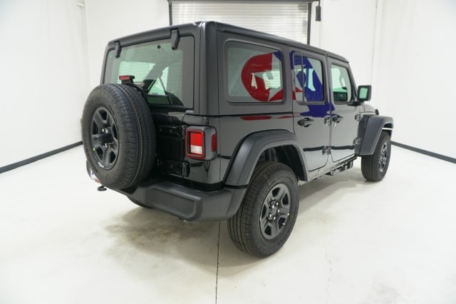 2026 Jeep Wrangler 4-Door Sport - Photo 7
