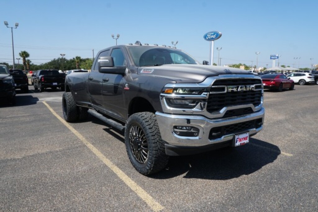 New 2027 Ram 3500 Tradesman Pickup