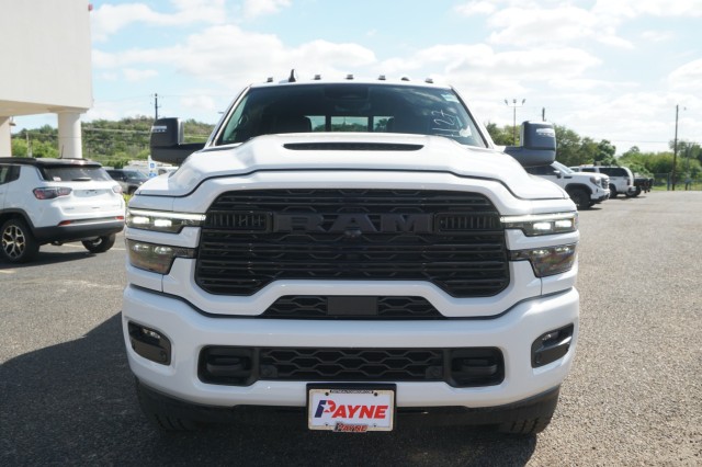 New 2027 Ram 2500 LARAMIE CREW CAB 4X4 6'4 BOX Pickup