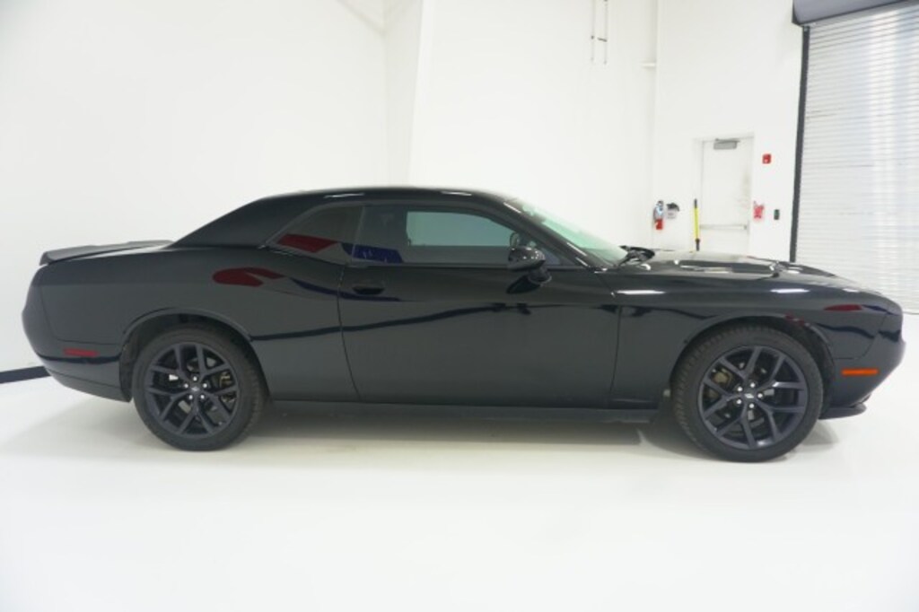 Used 2023 Dodge Challenger SXT Coupe