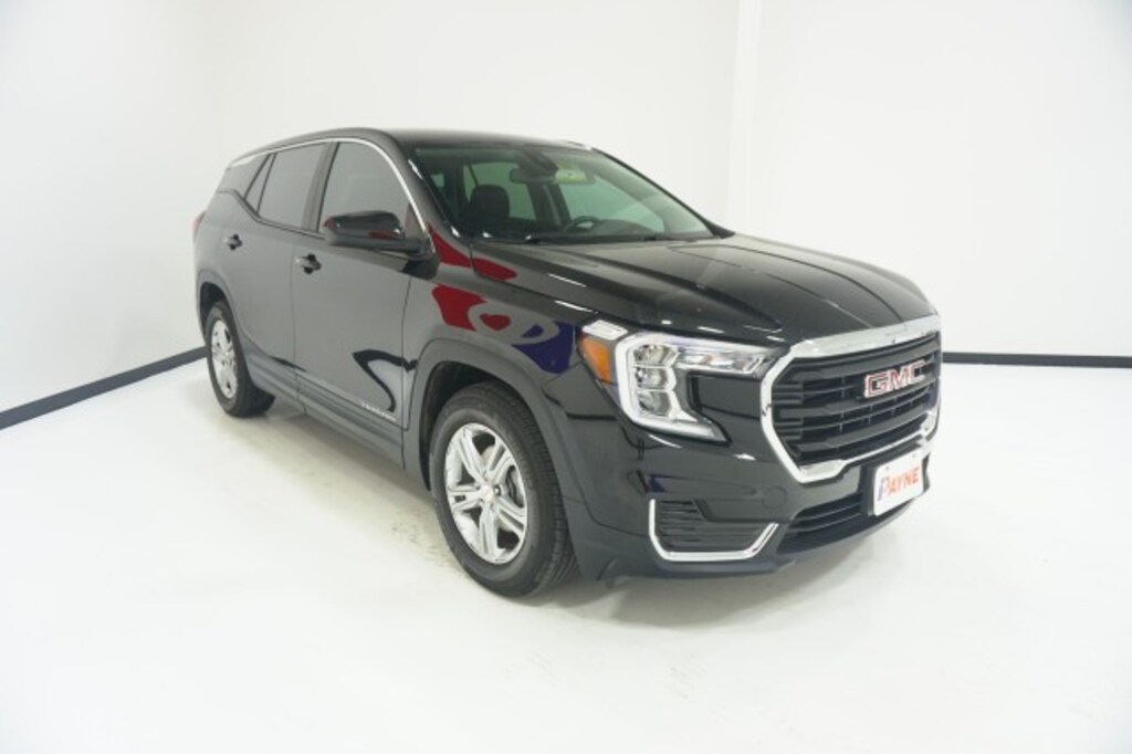 Used 2024 GMC Terrain SLE SUV