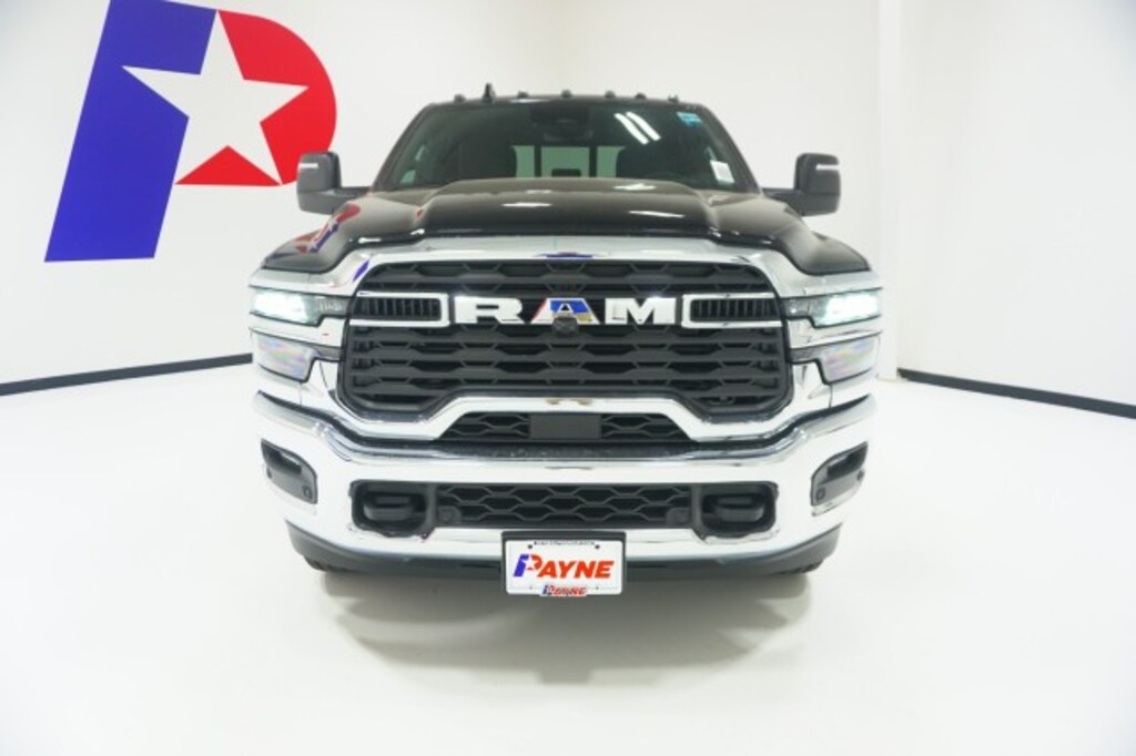New 2026 Ram 2500 TRADESMAN CREW CAB 4X4 6'4 BOX Pickup