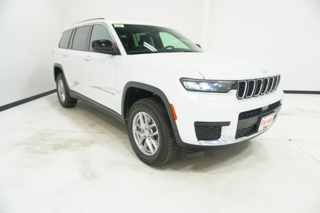 New 2025 Jeep Grand Cherokee L LAREDO X 4X4 Sport Utility