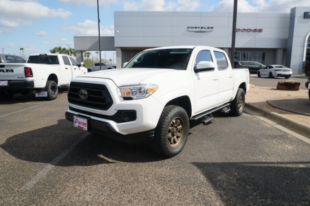Used 2023 Toyota Tacoma 4WD SR5 Pickup Truck